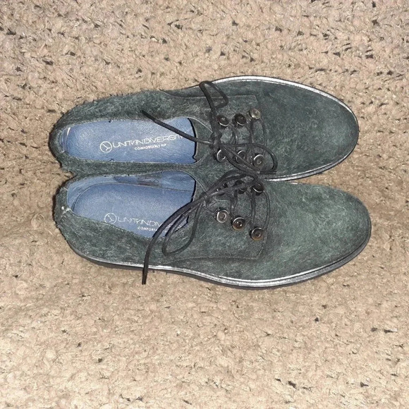 UNITY IN  DIVERSITY-Black Hairy Suede-Silver Grommet Eyelets-Oxfords-Sz 37-NM - Picture 6 of 7